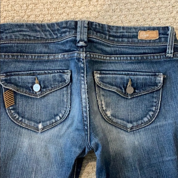 Paige Denim Jeans - Picture 3 of 4